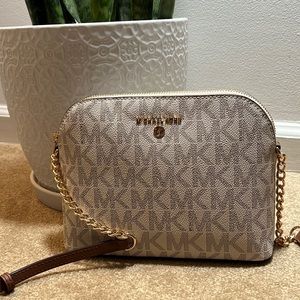MK Cindy Dome Crossbody NEW!